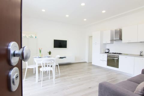 Living room, kitchen