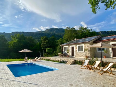 Property building, Pool view, Swimming pool, sunbed