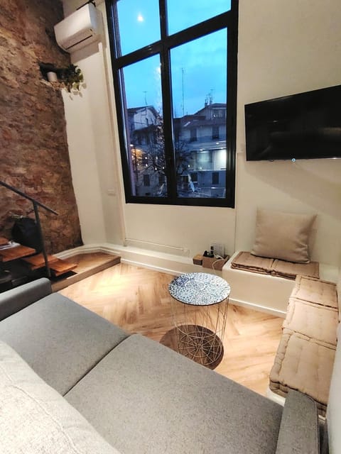 35m2, luminous loft close to the beach Apartment in Villefranche-sur-Mer