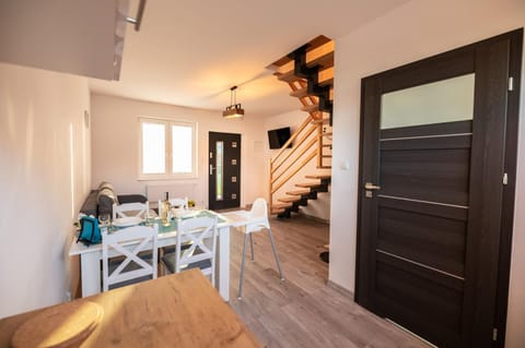 Spokojne Miejsce - domki - apartamenty nad morzem Apartment in Pomeranian Voivodeship