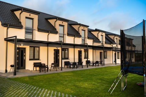 Spokojne Miejsce - domki - apartamenty nad morzem Apartment in Pomeranian Voivodeship