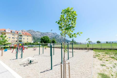 Day, Children play ground, Mountain view