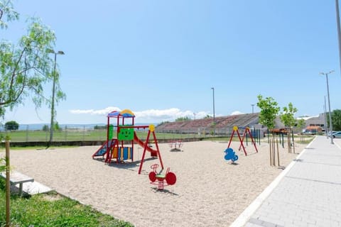 Day, Children play ground