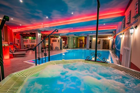 Hot Tub, Spa and wellness centre/facilities, Swimming pool