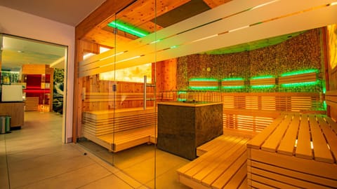 Sauna, Spa and wellness centre/facilities