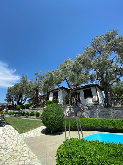 Property building, Garden view, Swimming pool