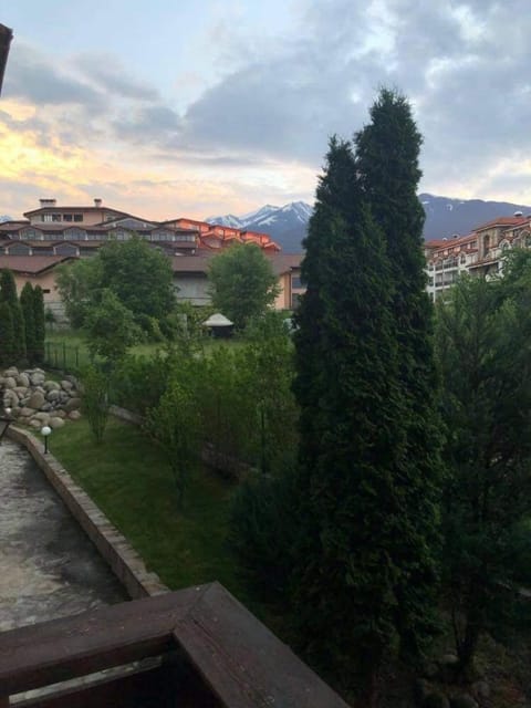 GONDOLAs LODGE Apartment in Bansko