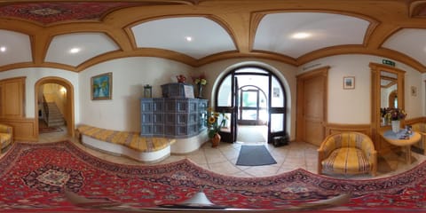 Facade/entrance, Lobby or reception