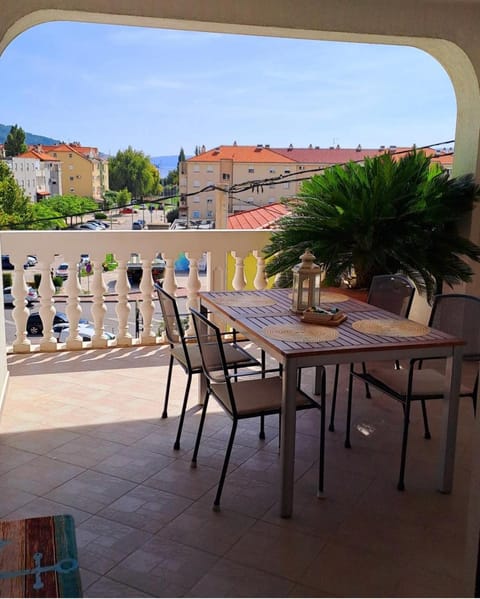 Patio, View (from property/room)