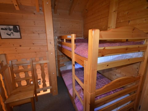 Chalet cosy aux Gets, proche du lac avec sauna et parking privé - FR-1-623-58 Chalet in Les Gets