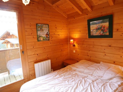 Chalet cosy aux Gets, proche du lac avec sauna et parking privé - FR-1-623-58 Chalet in Les Gets