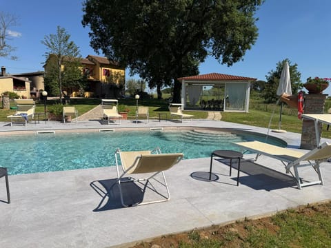 Garden, Pool view, Swimming pool, Swimming pool, sunbed