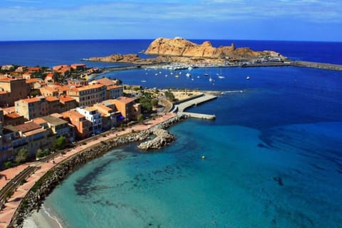 Studio Les Allées Apartment in L'Île-Rousse