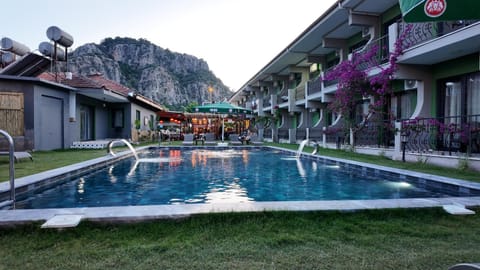 Property building, Day, Natural landscape, Mountain view, Pool view, Swimming pool