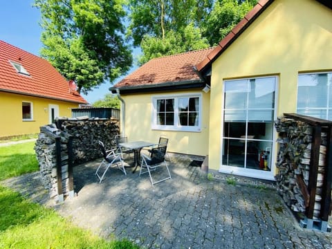 Hanni, wenige Minuten zum Strand Apartment in Mecklenburg-Vorpommern, Germany