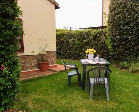 Podere Agnese 3 con WI FI House in Donoratico