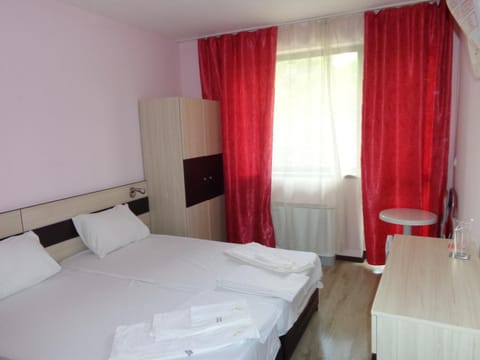 Къща за гости А. Б. В. Bed and Breakfast in Nessebar