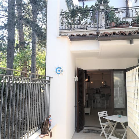 Property building, Patio