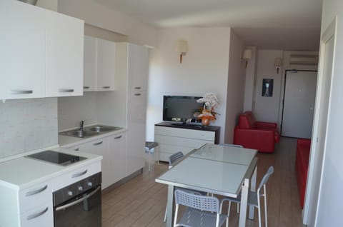Residence Empire Apartment in Cattolica