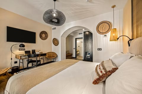 TV and multimedia, Bedroom