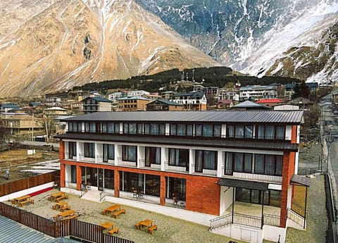 Property building, Day, Natural landscape, Mountain view