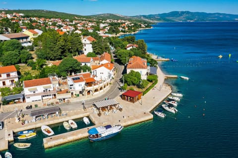Property building, Bird's eye view