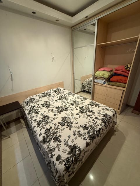 Quarto Niterói-Ingá Apartment in Niterói