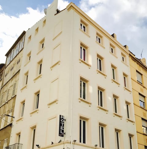 Facade/entrance, Day