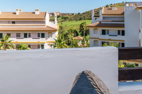 View (from property/room), Balcony/Terrace