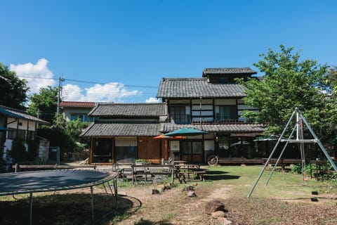 Property building, Natural landscape, Garden, Garden view