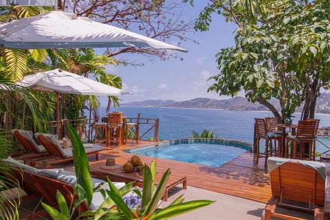 Day, Mountain view, Pool view, Sea view, Swimming pool, sunbed