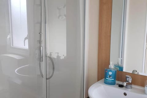 pool-garden-2br-parking-wifi-sleeps6 House in Paignton