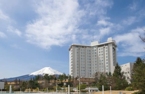 Property building, Nearby landmark, Facade/entrance, View (from property/room)
