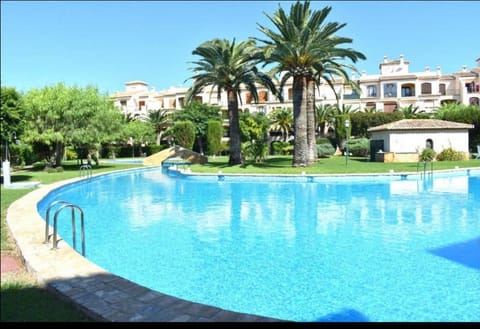 BUNGALOW LA ISLA Apartment in Xàbia