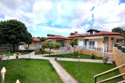 EXOHI STUDIOS Apartment hotel in Halkidiki