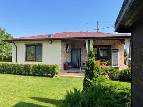Property building, Spring, Garden