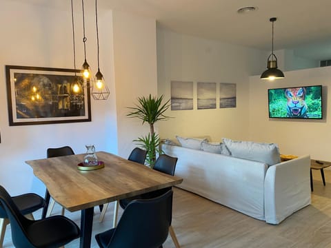 Living room, Seating area, Dining area