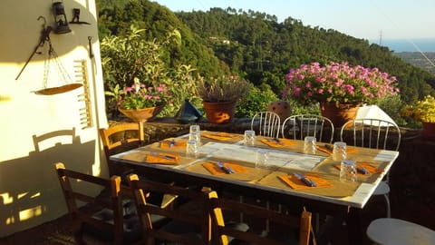 Casa Vacanze Al Settimo Cielo Apartment in Province of Massa and Carrara