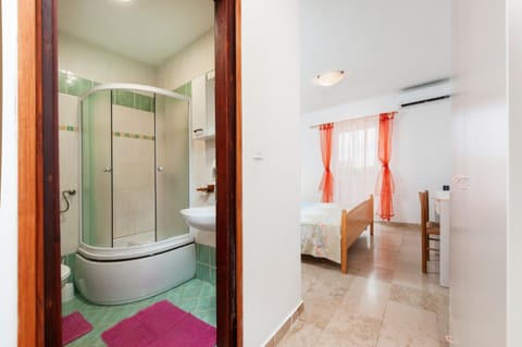 Luna Tsuki Two Apartment hotel in Rovinj