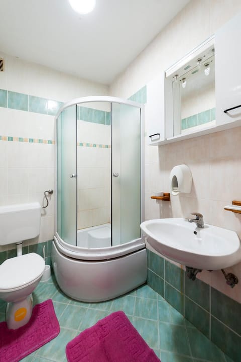 Luna Tsuki Two Apartment hotel in Rovinj