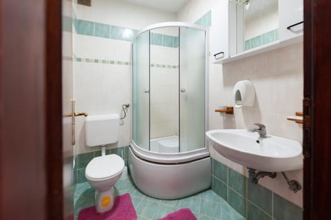 Luna Tsuki Two Apartment hotel in Rovinj