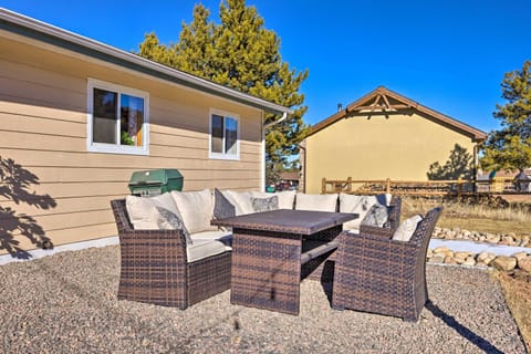 Hike, Bike and Fish Gem with Hot Tub in Woodland Park House in Woodland Park