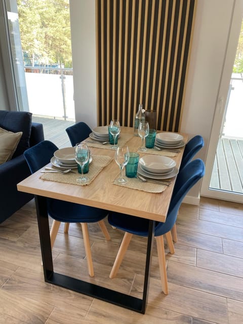 Apartament Marble Wave Rowy Apartment in Pomeranian Voivodeship