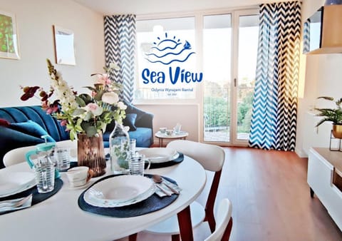 Living room, Dining area, City view, City view, Sea view