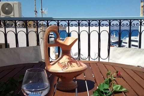 NAXOS CASTLE HOUSE Apartment in Naxos