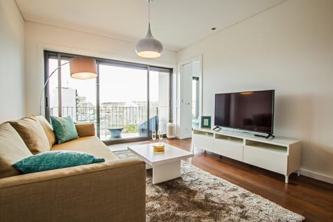 TV and multimedia, Balcony/Terrace, Living room