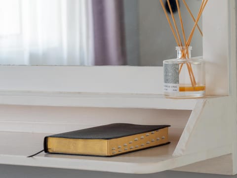 Decorative detail, Bedroom