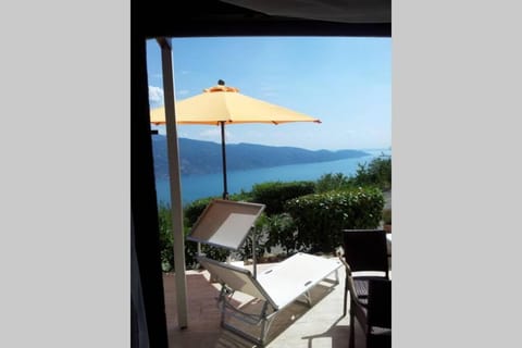 Bungalow Sonnensee mit phantastischem Fernblick House in Tignale