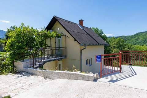 Aparthouse Bilic Apartment in Federation of Bosnia and Herzegovina