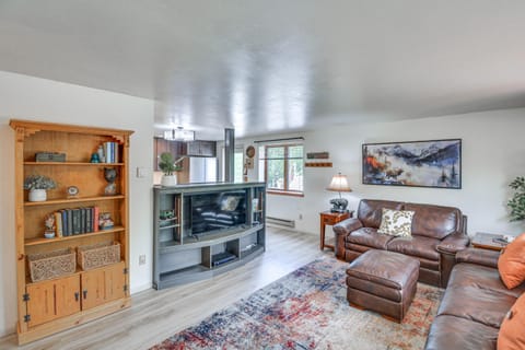 Ranch-Style Retreat in Downtown Buena Vista! House in Buena Vista